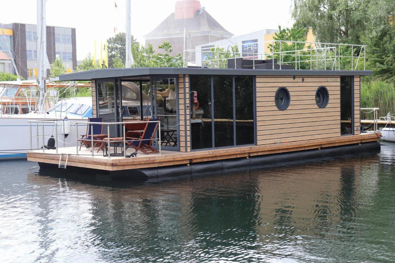Hausboot Lina In Flensburg Hotel Exterior photo